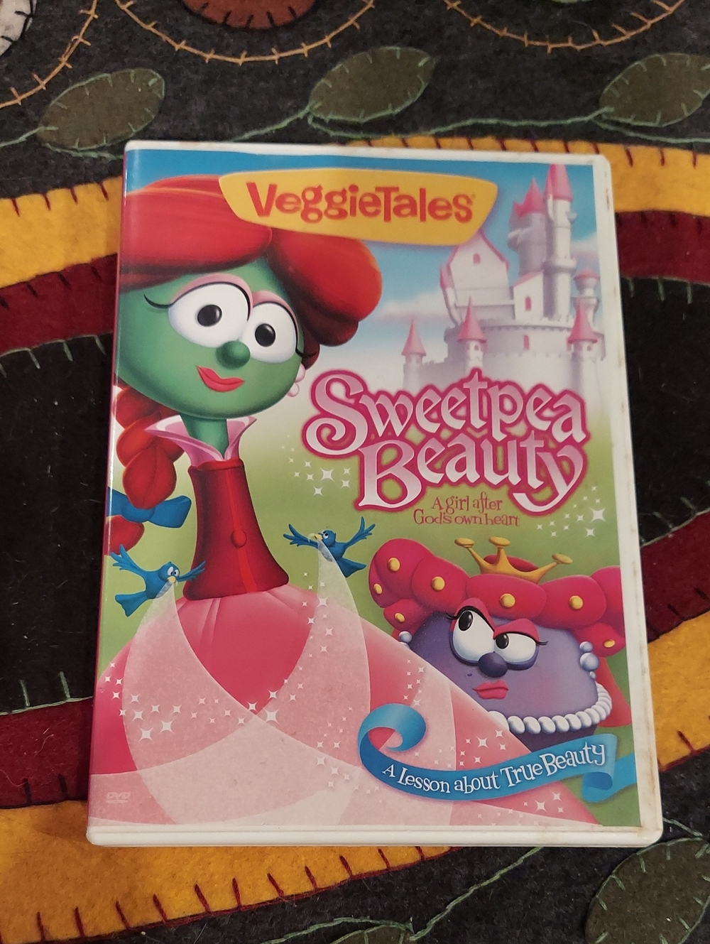 ❤️ VeggieTales Sweetpea Beauty DVD